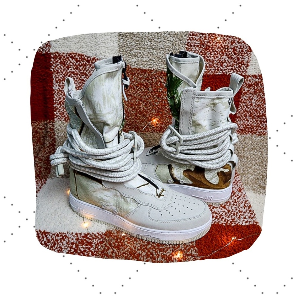 Mens Nike SF Air Force 1 High Realtree Light Bone